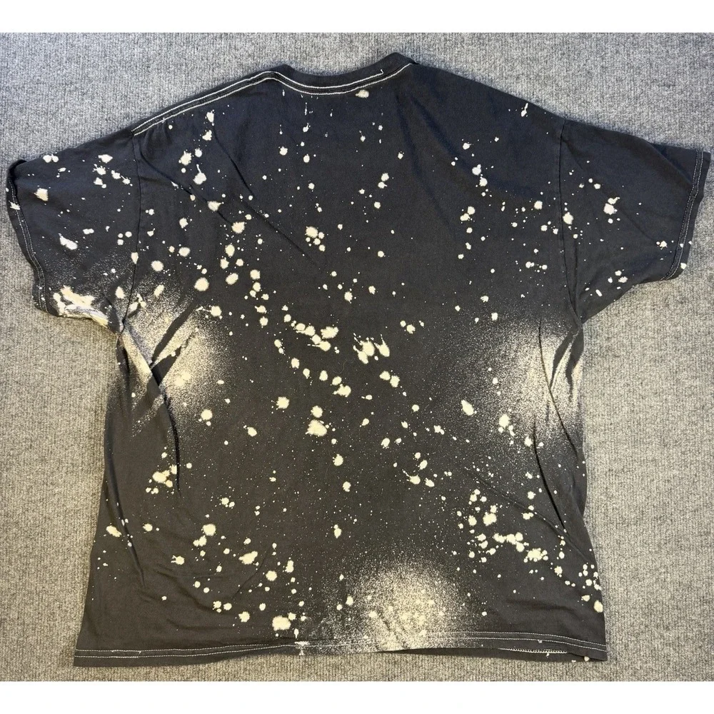 Love Tribe Men's L Butterfly Sunflower Bleach Splatter Grunge Graphic T Shirt